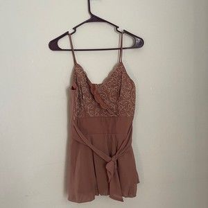 Coqueta International NWT brown suit set Size small Includes: non-adjustable